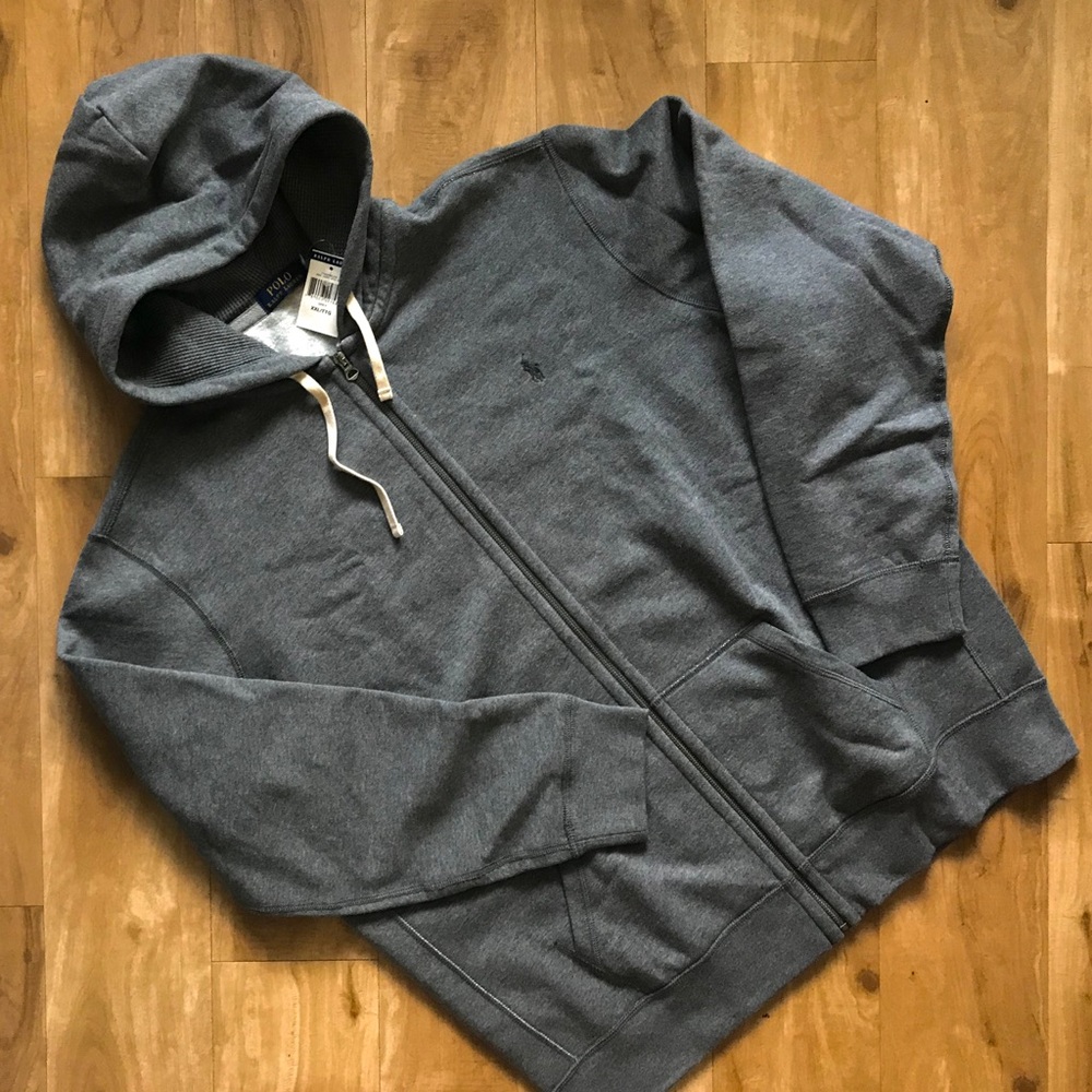 *SOLD* Polo Zip up 🧥